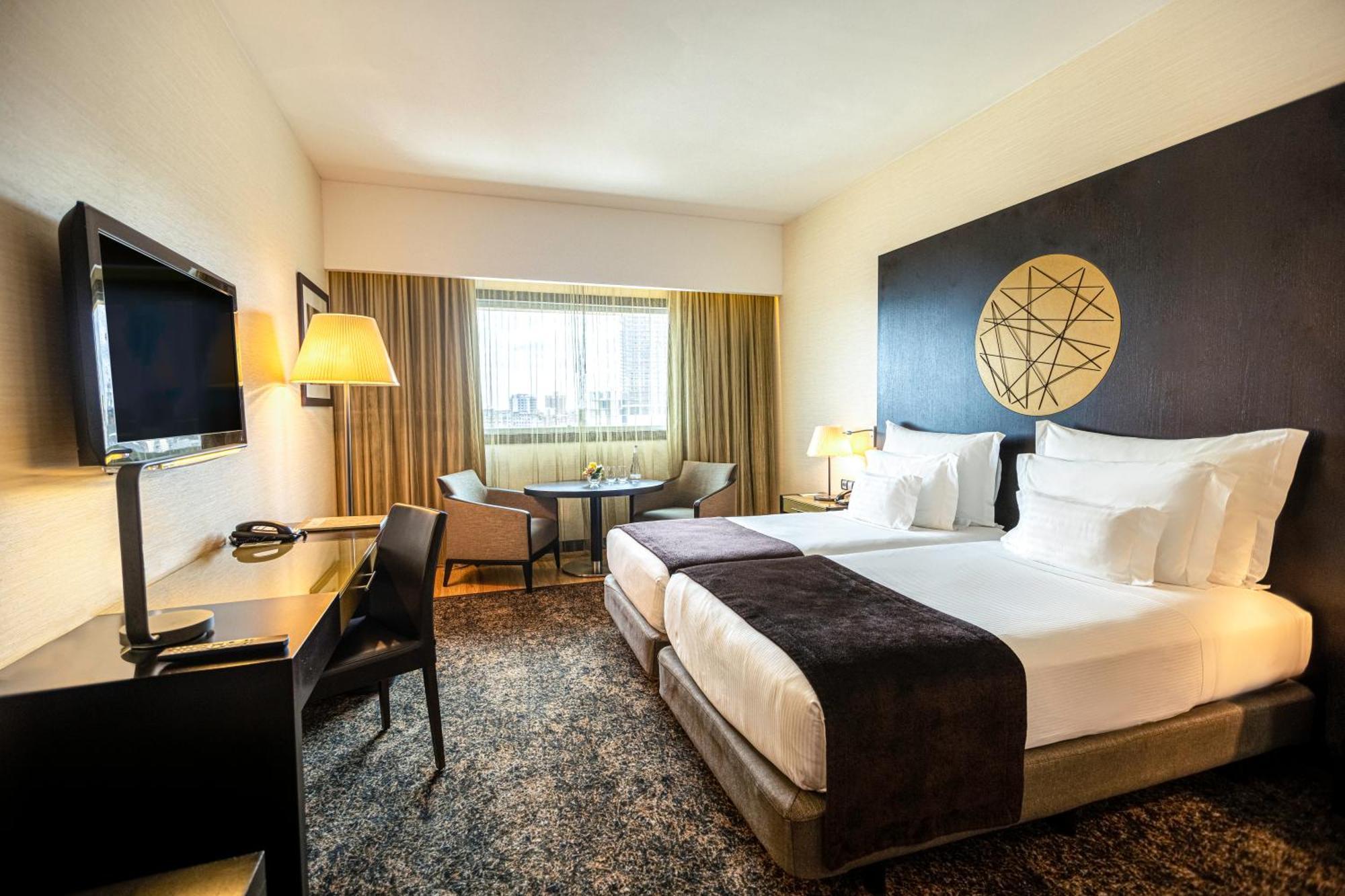Epic Sana Luanda Hotel Zimmer foto