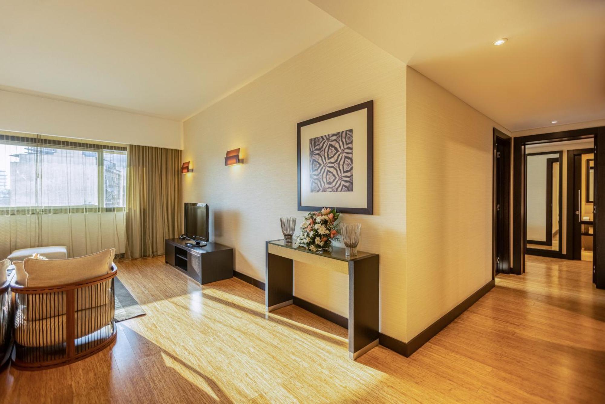Epic Sana Luanda Hotel Zimmer foto